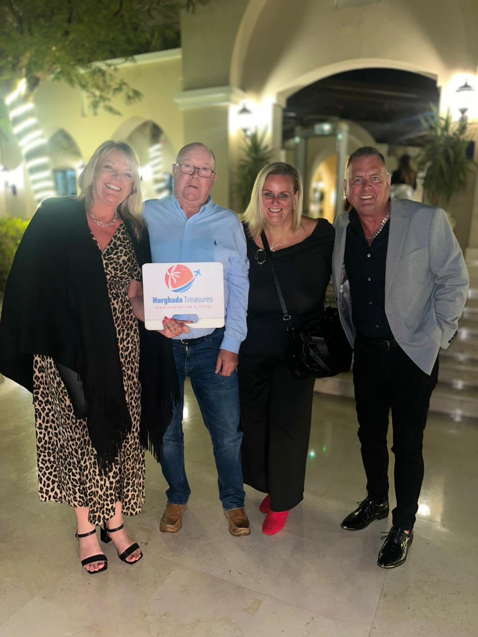 Friends after their private transfer to TUI Blue Makadi Bay hotel